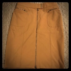 Womyn knee length khaki zipper skirt